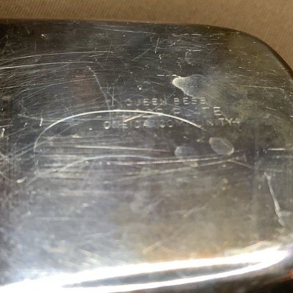 Vintage Oneida silver-plated butter dish - Queen Bess II pattern - Picture 5 of 6